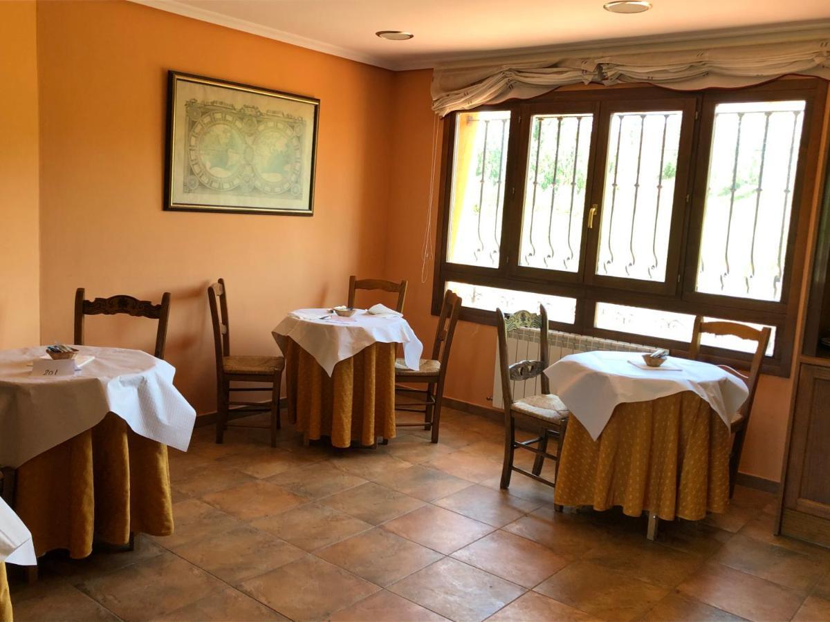Monzón de Campos Hotel Hosteria De Monzon المظهر الخارجي الصورة