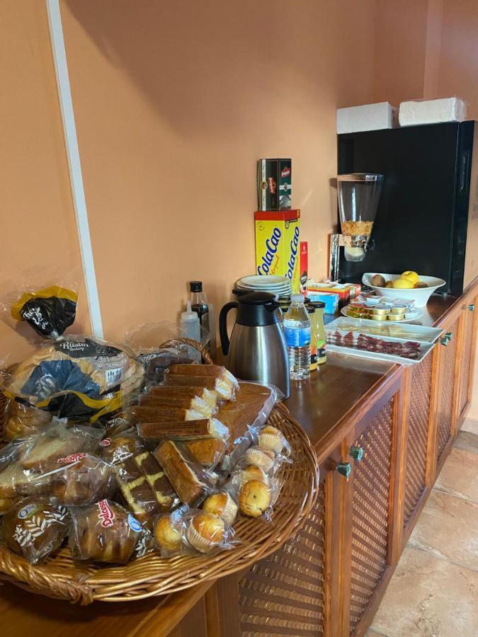 Monzón de Campos Hotel Hosteria De Monzon المظهر الخارجي الصورة